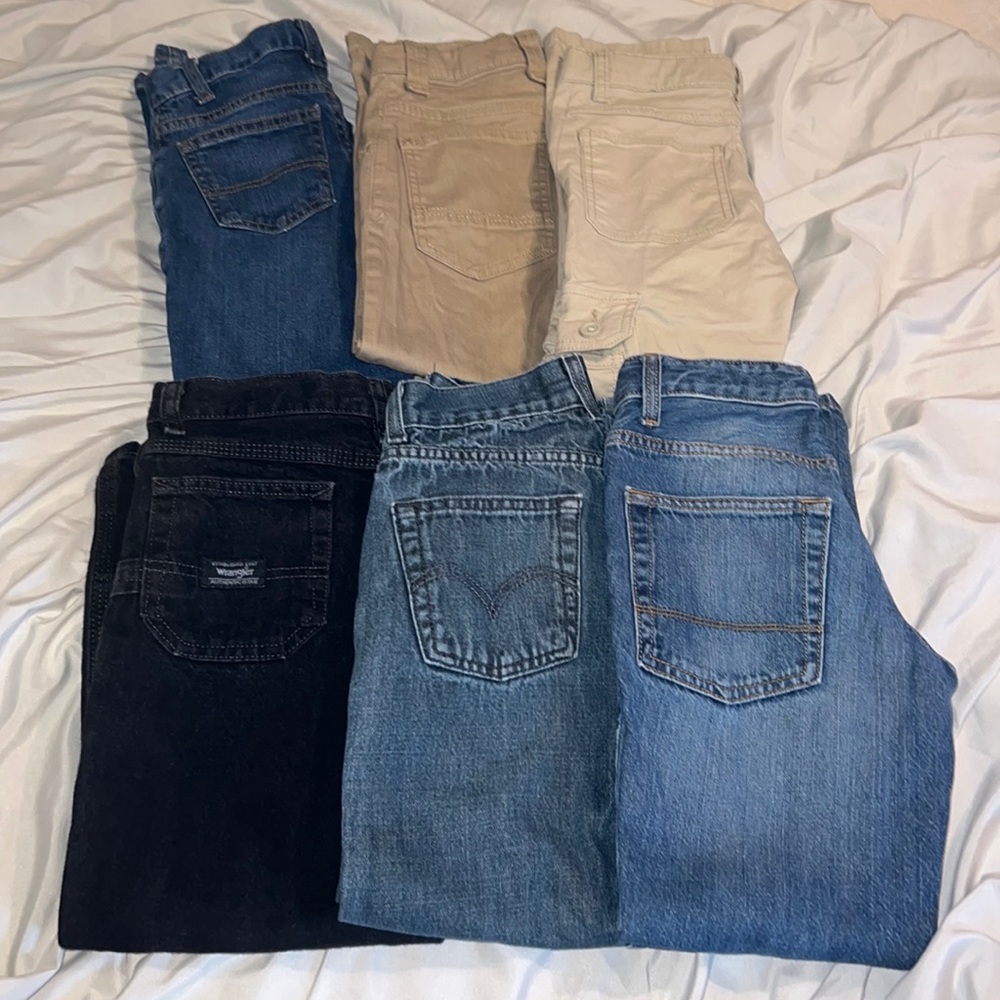 Bundle of 6 pairs of Boys pants size 8